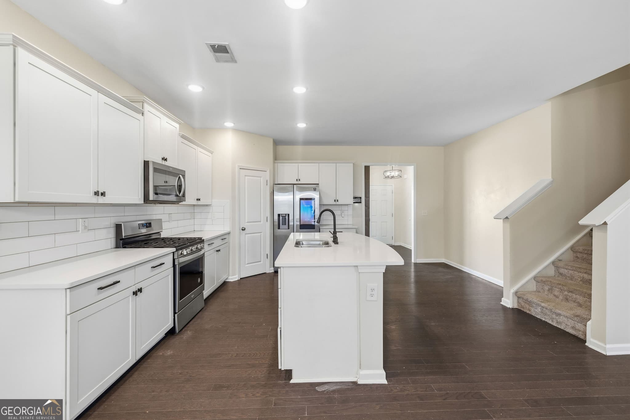 4 bedroom, 2.5 bathroom single family residence for rent at 800 Royal Red Court, Mcdonough, GA 30253 for $2,850 a month — photo 9
