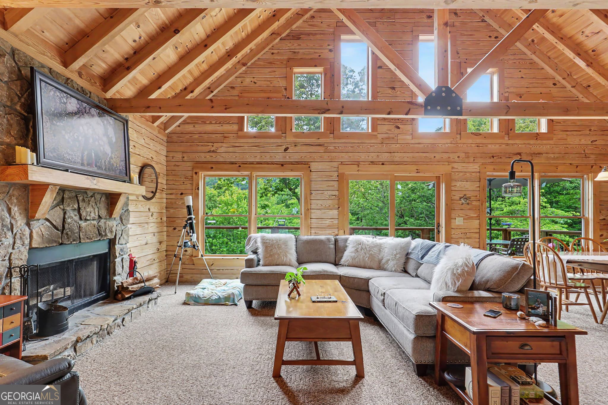 3 bedroom, 3 bathroom, 2,448 sq ft cabin,single family residence for sale at 481 Top O Pinnacle Drive, Clayton, GA 30525 — photo 6