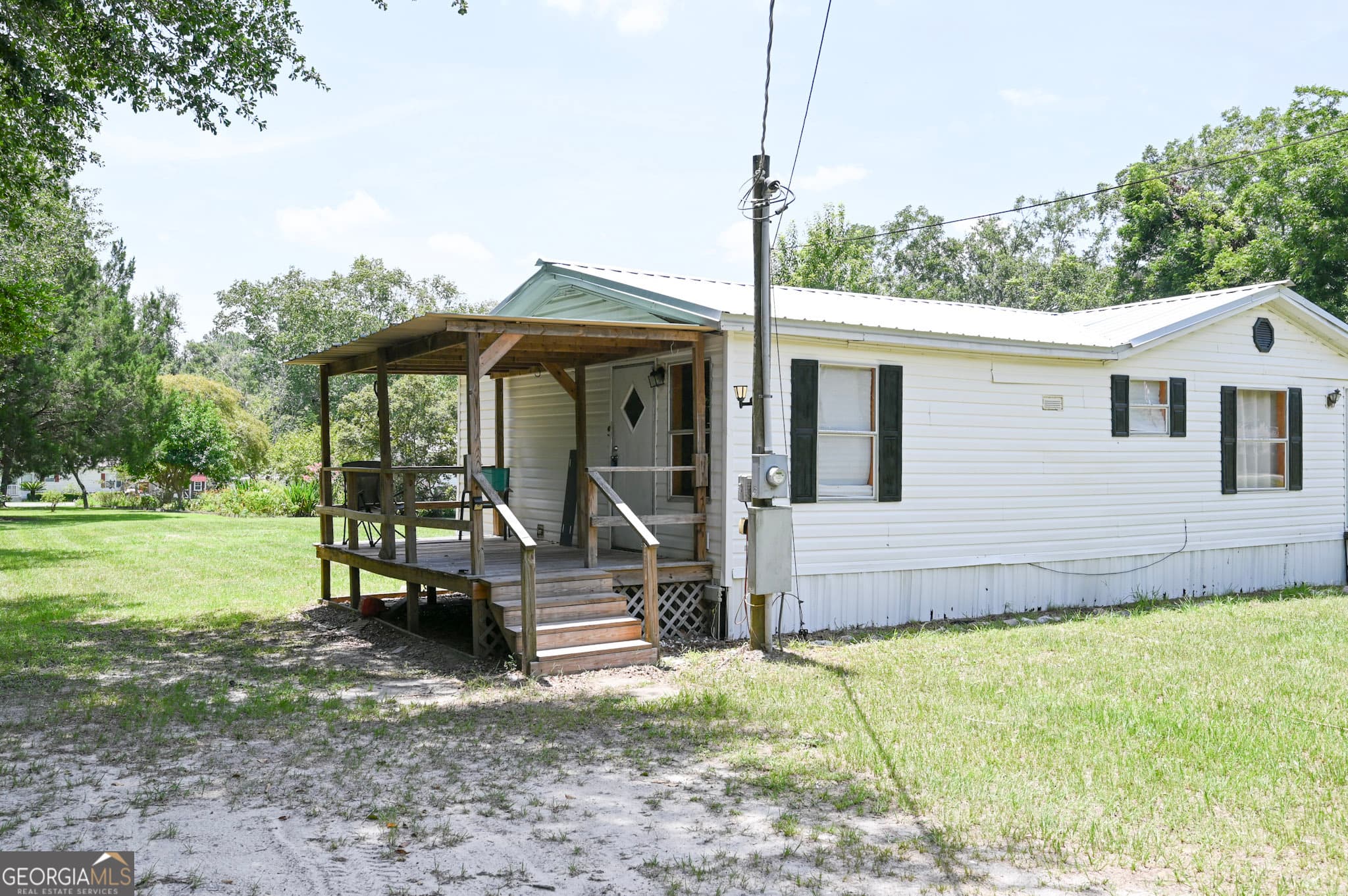 3 bedroom, 2 bathroom, 1,272 sq ft manufactured home,single family residence for sale at 1957 Brogdon Road, Waycross, GA 31503 — photo 7