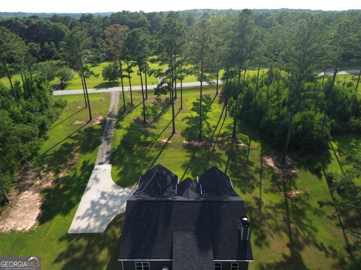 4 bedroom, 2 bathroom, 2,330 sq ft single family residence for sale at 2317 W Ellis Road, Griffin, GA 30223 — photo 3