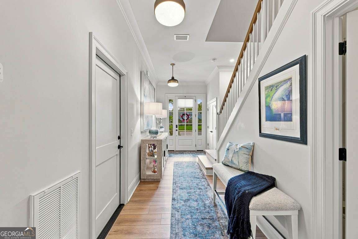 3 bedroom, 2.5 bathroom, 2,004 sq ft single family residence under contract at 195 Fifty Oaks Lane, St. Simons, GA 31522 — photo 3