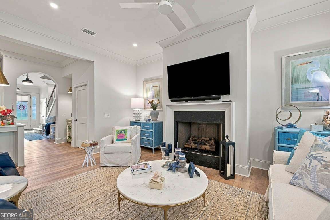 3 bedroom, 2.5 bathroom, 2,004 sq ft single family residence under contract at 195 Fifty Oaks Lane, St. Simons, GA 31522 — photo 9
