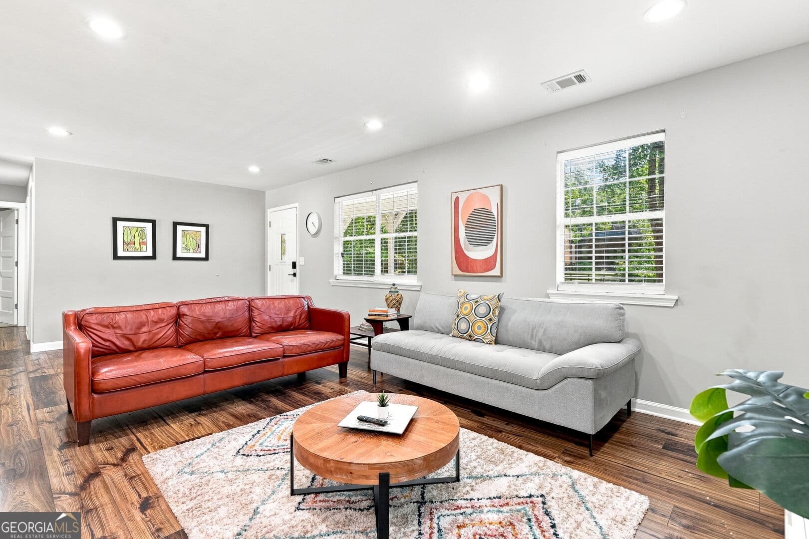 3 bedroom, 2 bathroom, 1,192 sq ft single family residence for sale at 177 Howard Street, Atlanta, GA 30317 — photo 2