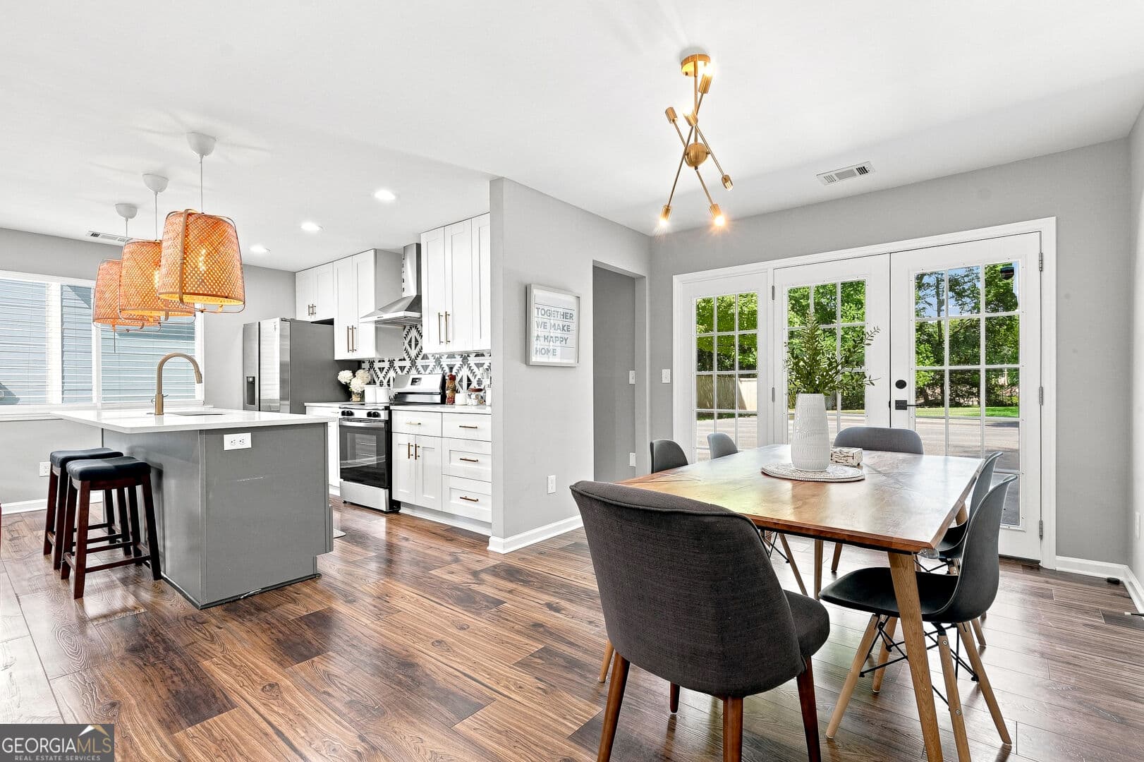 3 bedroom, 2 bathroom, 1,192 sq ft single family residence for sale at 177 Howard Street, Atlanta, GA 30317 — photo 5