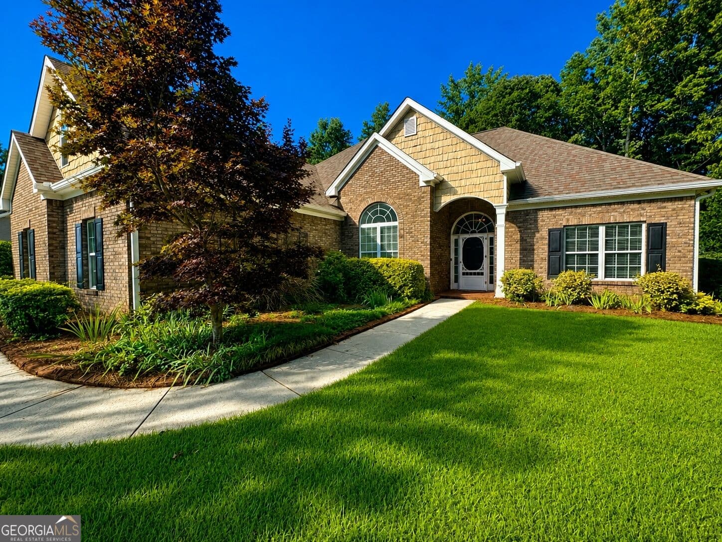 4 bedroom, 3.5 bathroom, 2,182 sq ft single family residence for sale at 1049 Monticello Drive, Monroe, GA 30655 — photo 5