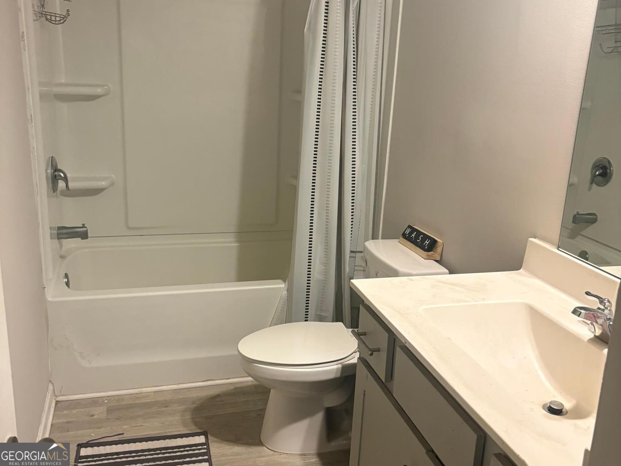 3 bedroom, 2.5 bathroom, 1,562 sq ft townhouse for sale at 6182 Redan Overlook, Lithonia, GA 30058 — photo 9