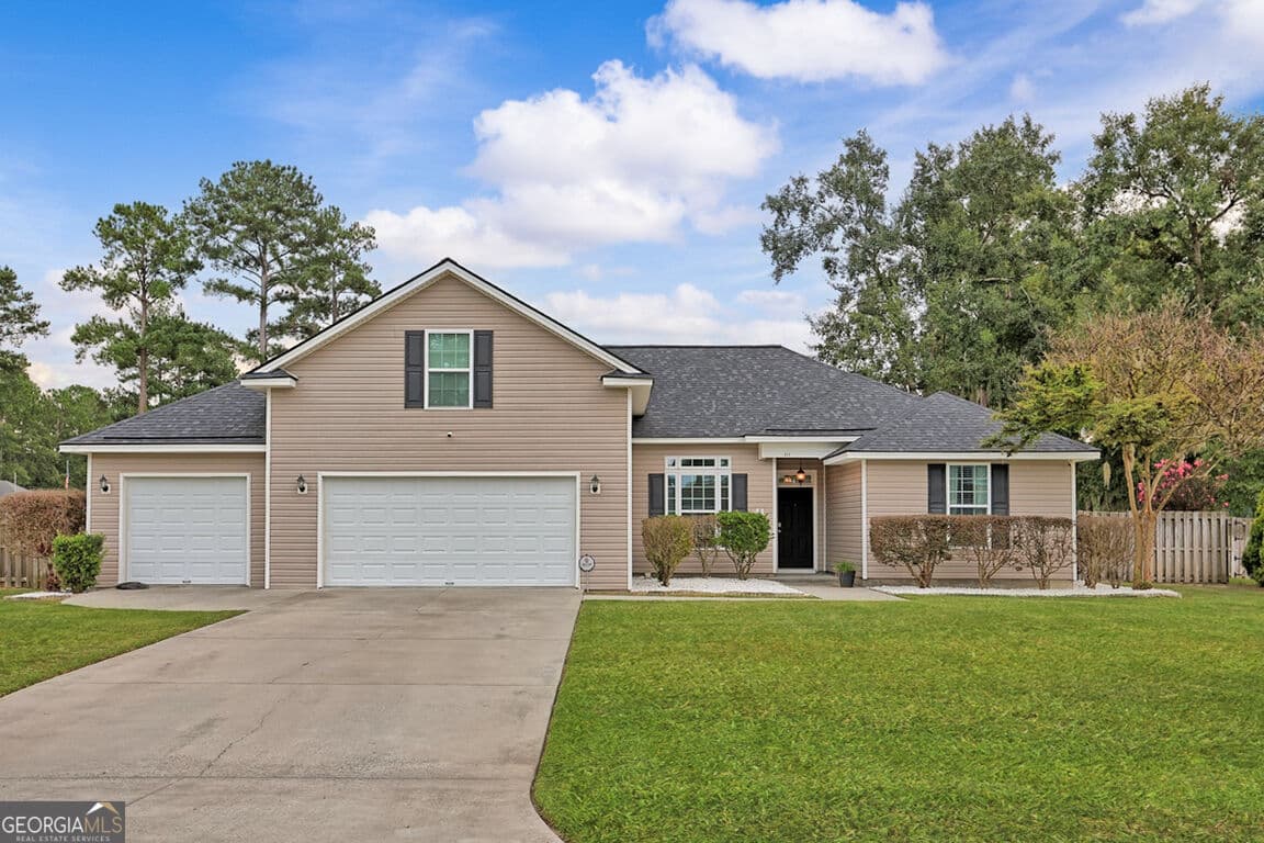 5 bedroom, 2 bathroom, 2,260 sq ft single family residence for sale at 211 Cyane Lane, Guyton, GA 31312 — photo 8