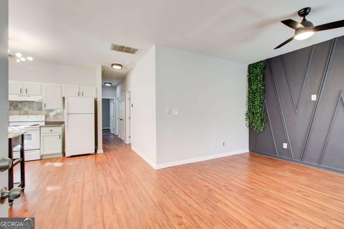 3 bedroom, 2 bathroom, 2,470 sq ft duplex for rent at 2835 3rd Avenue B UPPER, Atlanta, GA 30315 for $1,600 a month — photo 3