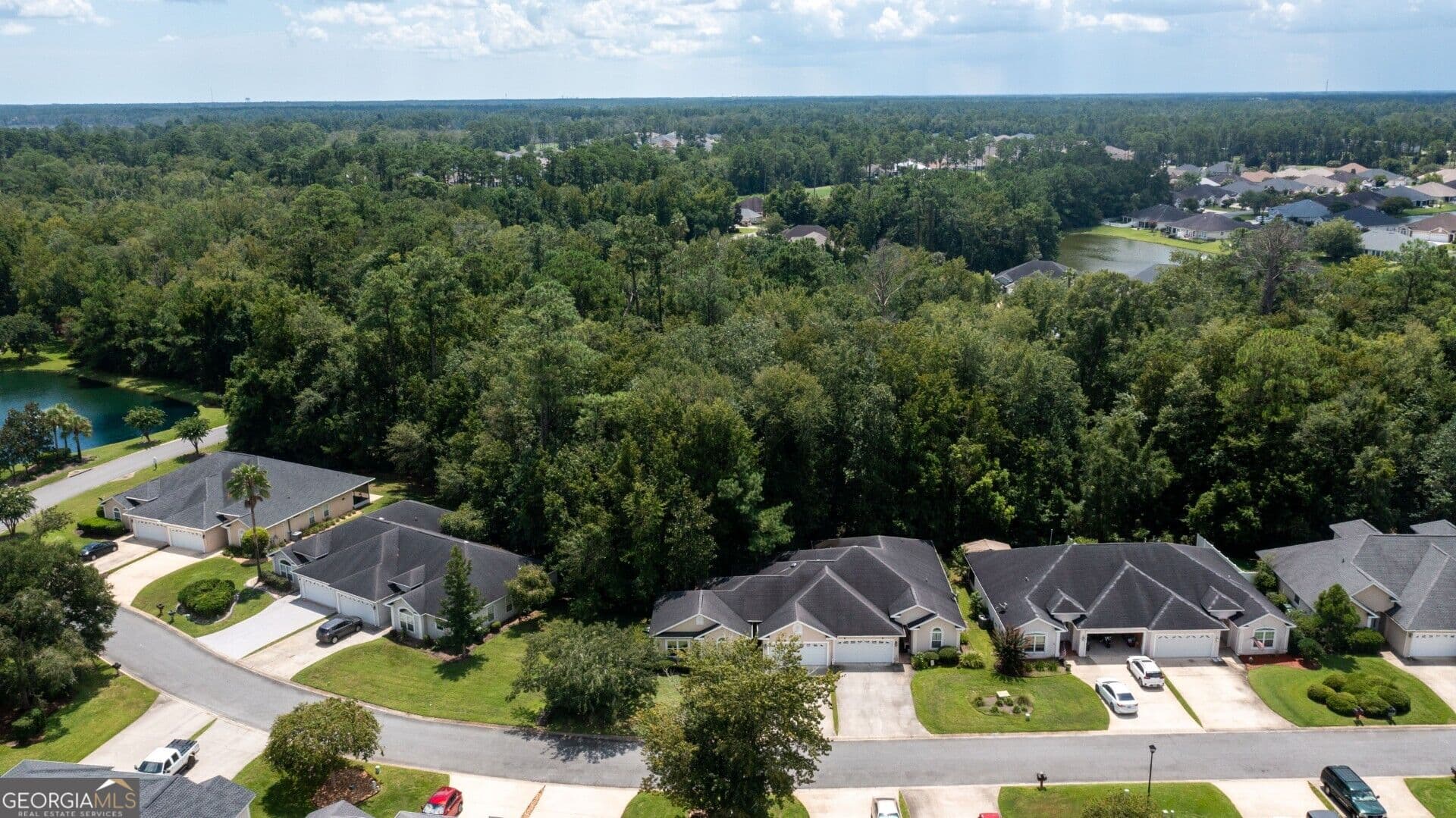 3 bedroom, 2 bathroom, 1,567 sq ft duplex for rent at 109 Kathryne Bailey Dr, Kingsland, GA 31522 for $1,800 a month — photo 3