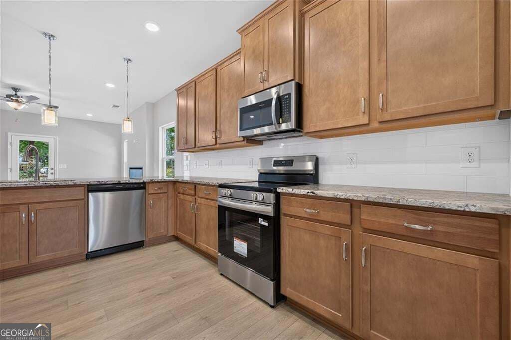 3 bedroom, 2.5 bathroom, 2,231 sq ft single family residence for sale at 7784 Sandpiper Drive, Douglasville, GA 30134 — photo 5