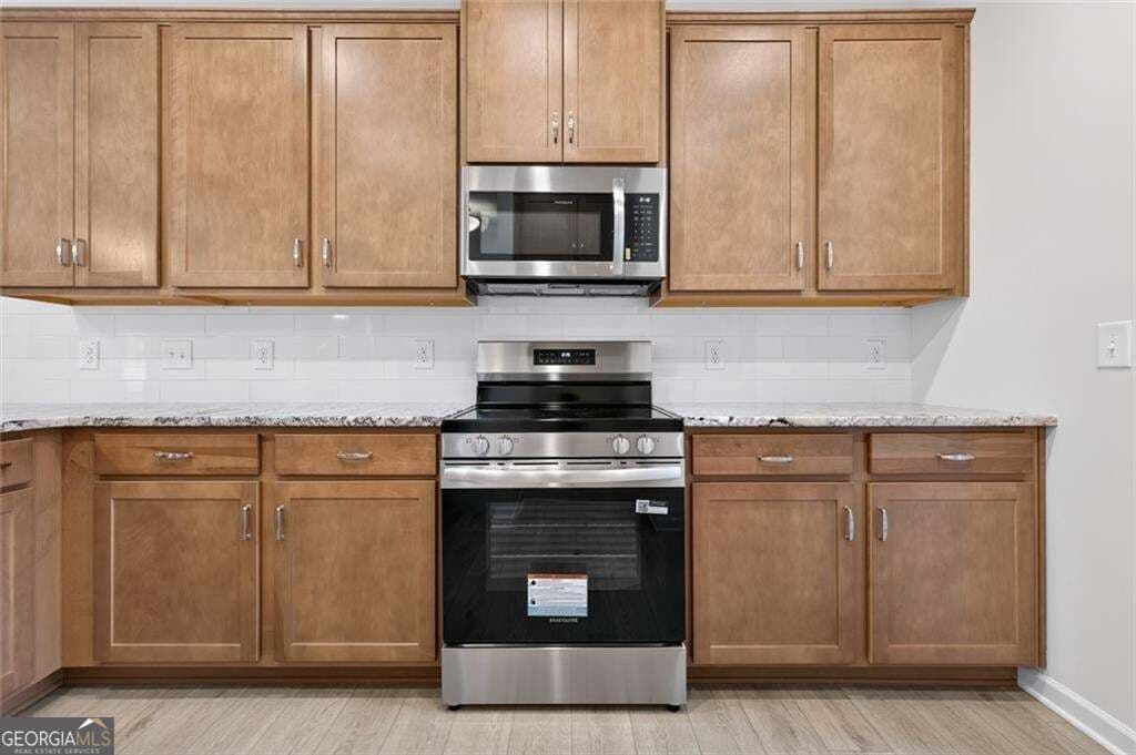 3 bedroom, 2.5 bathroom, 2,231 sq ft single family residence for sale at 7784 Sandpiper Drive, Douglasville, GA 30134 — photo 9