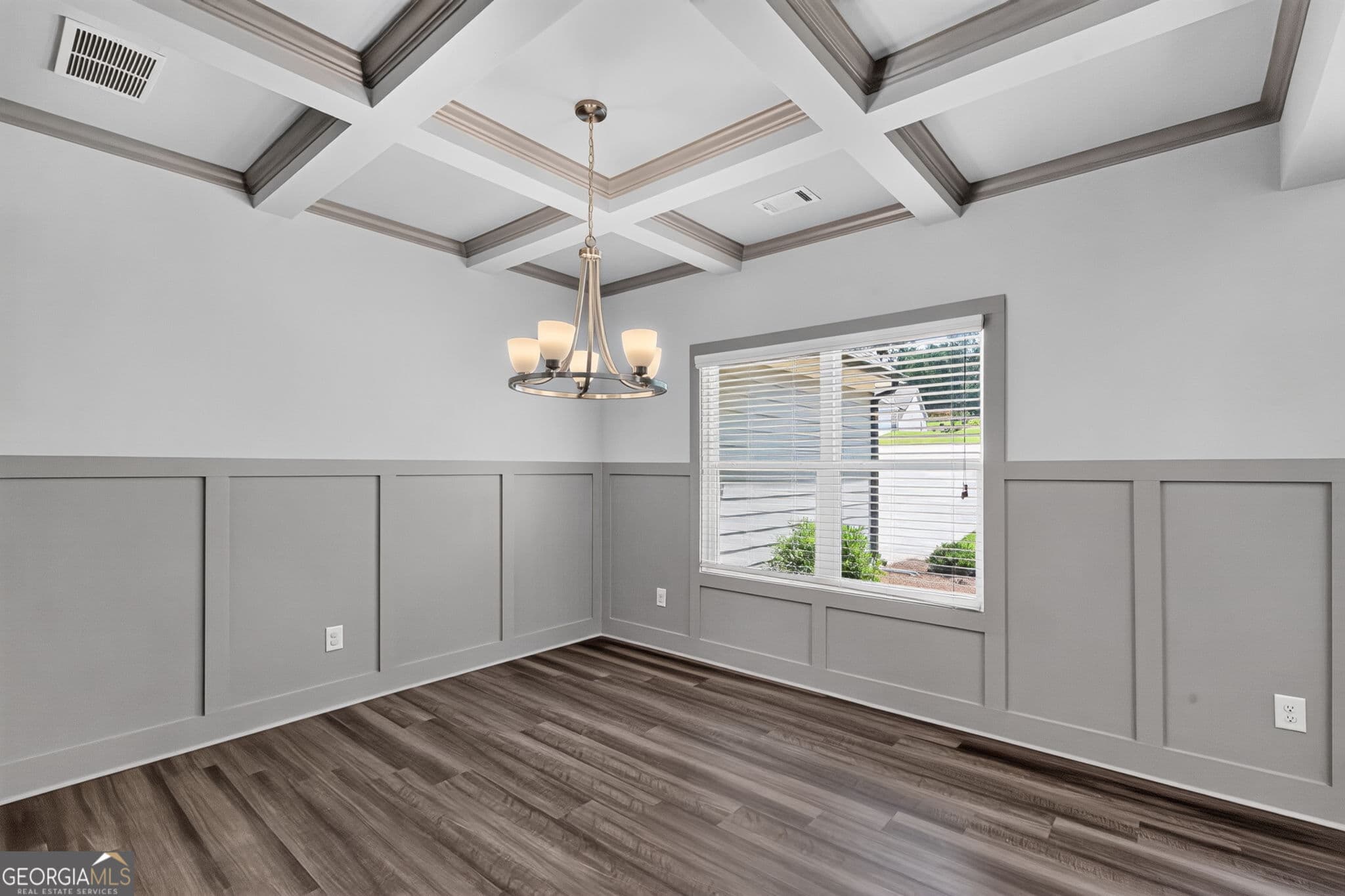3 bedroom, 2.5 bathroom, 2,250 sq ft single family residence for sale at 137 Holtz Drive, Carrollton, GA 30117 — photo 6