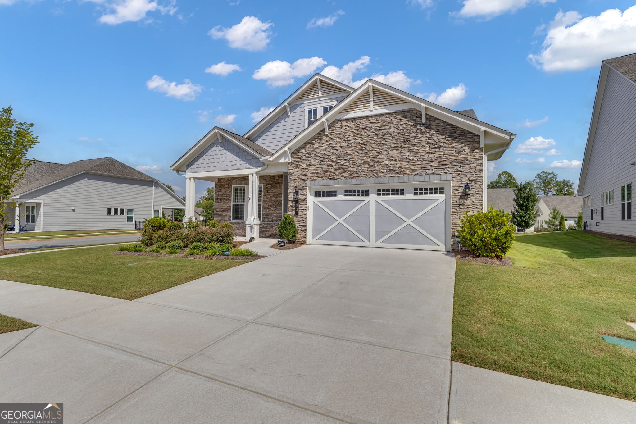 3 bedroom, 3 bathroom, 2,749 sq ft single family residence for sale at 93 Club Cresswind Drive, Newnan, GA 30263 — photo 3