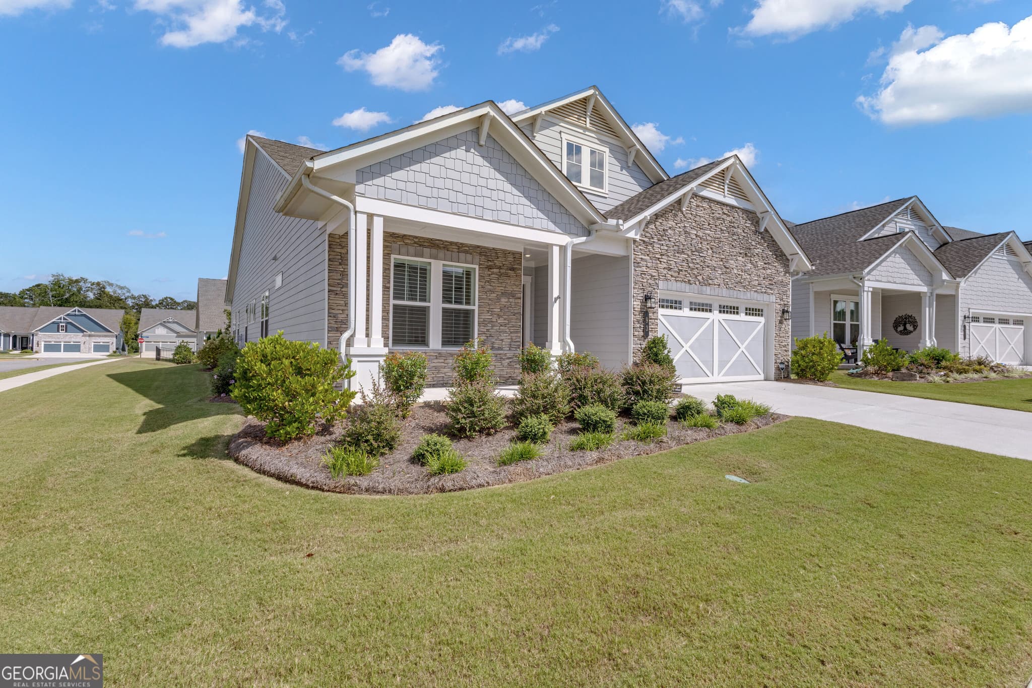 3 bedroom, 3 bathroom, 2,749 sq ft single family residence for sale at 93 Club Cresswind Drive, Newnan, GA 30263 — photo 1 of 90