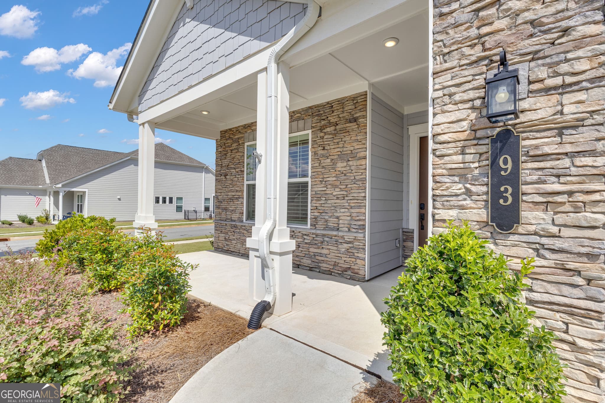 3 bedroom, 3 bathroom, 2,749 sq ft single family residence for sale at 93 Club Cresswind Drive, Newnan, GA 30263 — photo 4