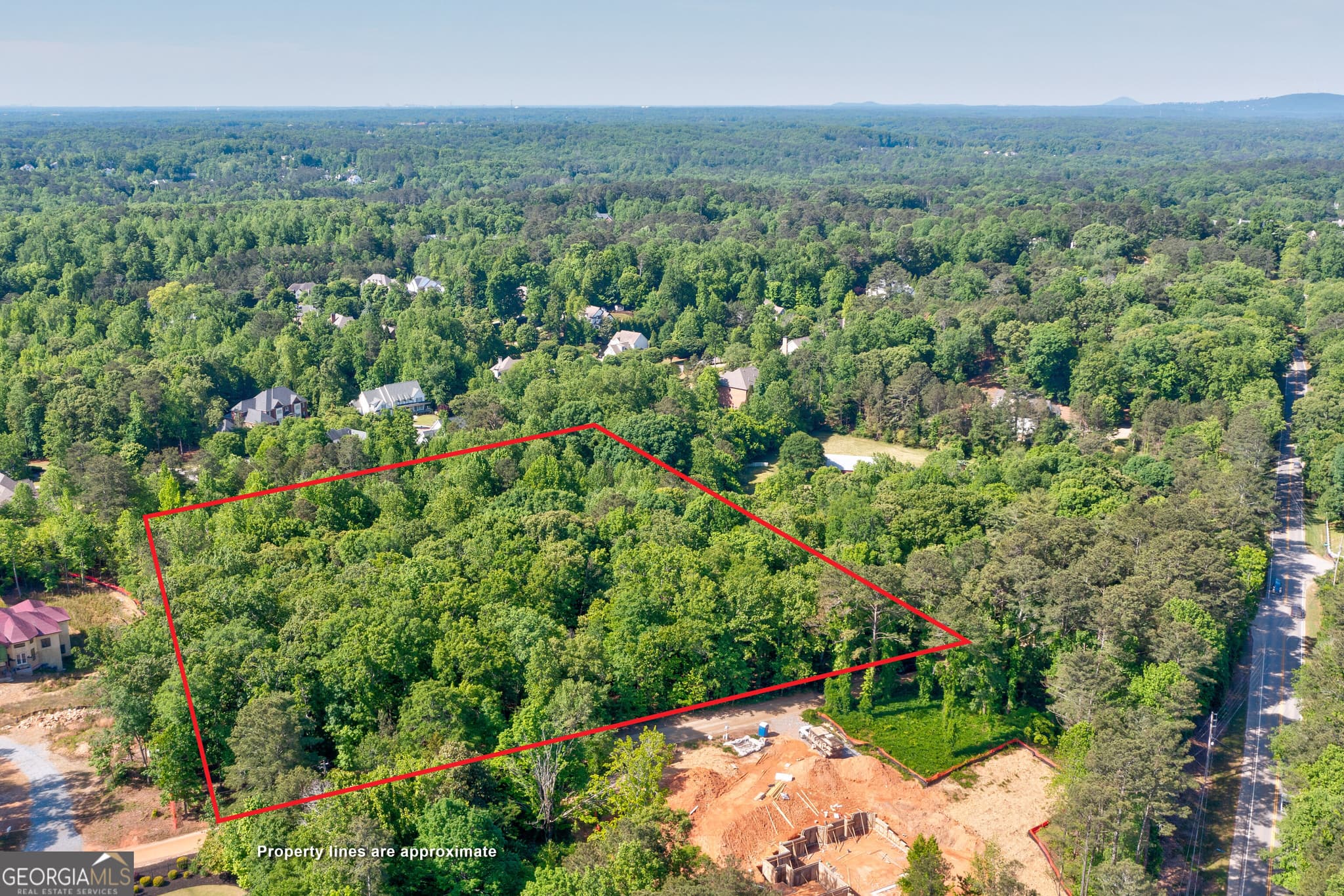 3 bedroom, 1 bathroom, 1,812 sq ft single family residence for sale at 1265 Summit Road, Milton, GA 30004 — photo 3
