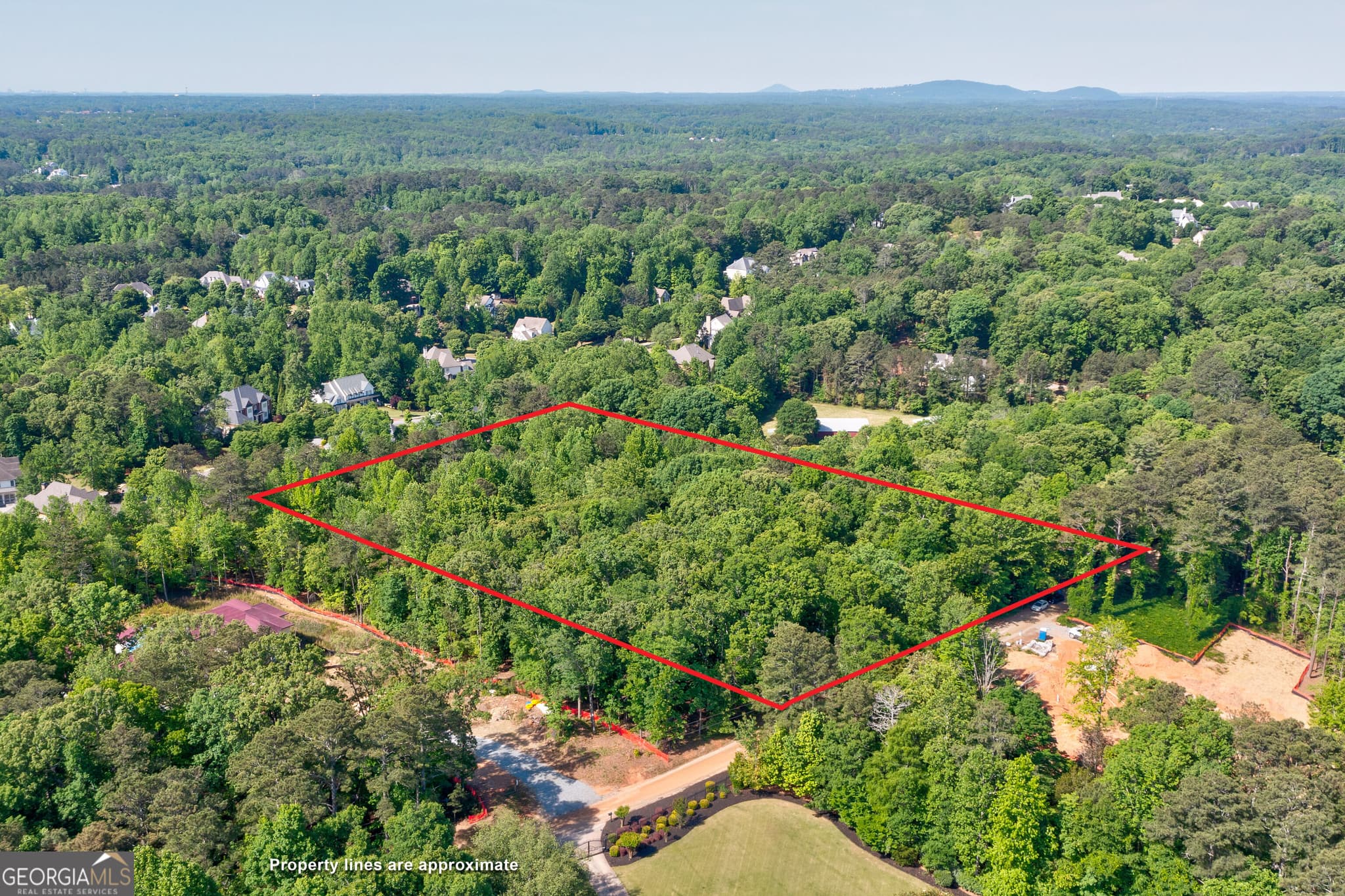 3 bedroom, 1 bathroom, 1,812 sq ft single family residence for sale at 1265 Summit Road, Milton, GA 30004 — photo 4