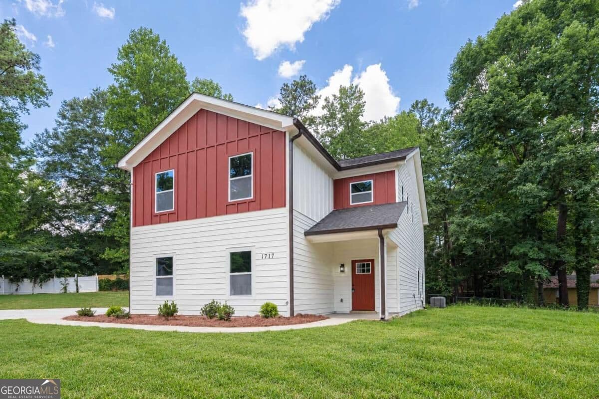 4 bedroom, 3.5 bathroom single family residence for sale at 1717 Hilton Ridge Court, Lithonia, GA 30058 — photo 3