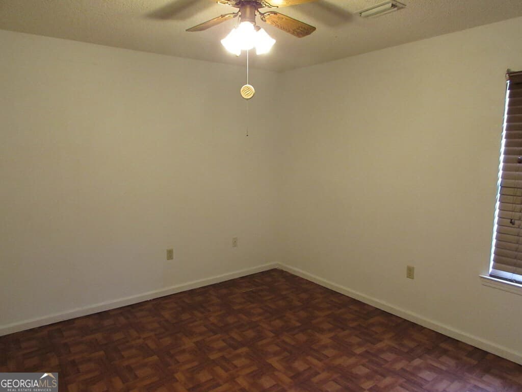 4 bedroom, 2 bathroom, 1,565 sq ft single family residence for sale at 1827 Tarver Drive, Blakely, GA 39823 — photo 8