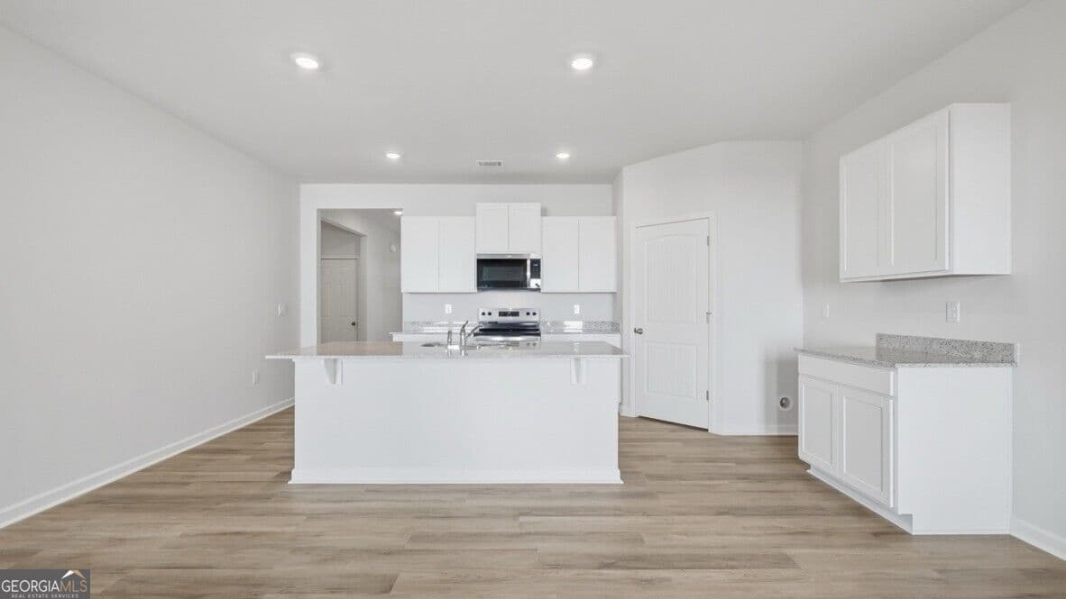 4 bedroom, 2 bathroom, 1,774 sq ft single family residence for sale at 113 Babcock Drive, Rome, GA 30165 — photo 9