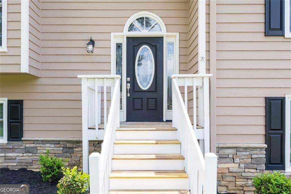 4 bedroom, 3 bathroom, 2,137 sq ft single family residence for sale at 1822 Penrose Court, Powder Springs, GA 30127 — photo 3