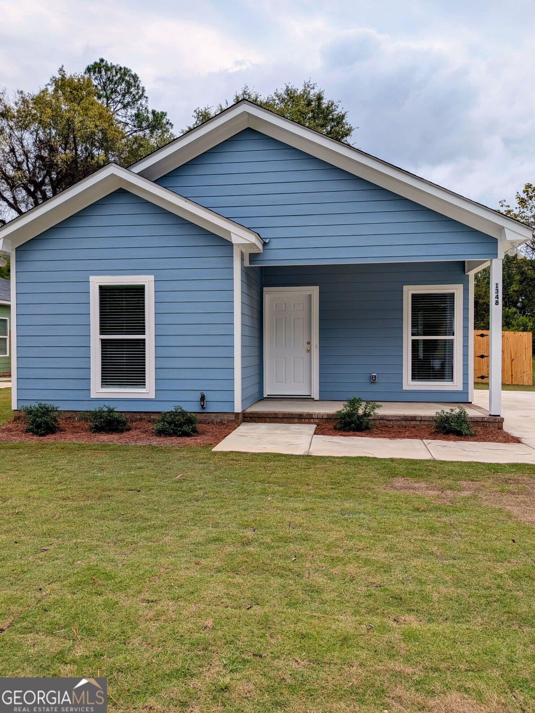 3 bedroom, 2 bathroom, 1,167 sq ft single family residence for sale at 1348 16th Street, Columbus, GA 31901
