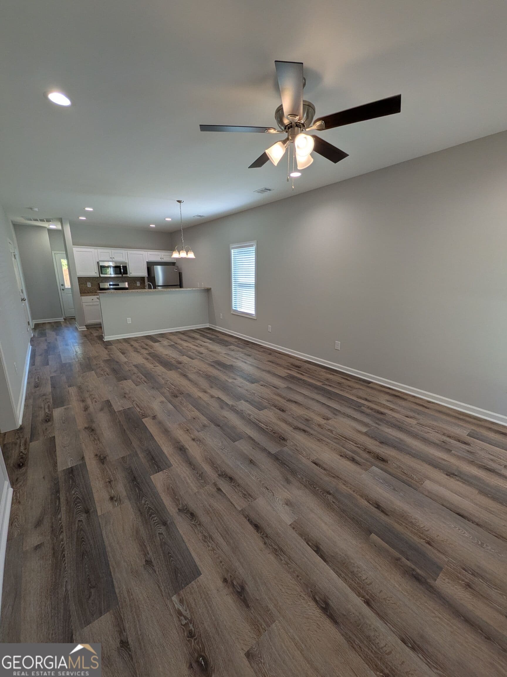 3 bedroom, 2 bathroom, 1,167 sq ft single family residence for sale at 1348 16th Street, Columbus, GA 31901 — photo 5