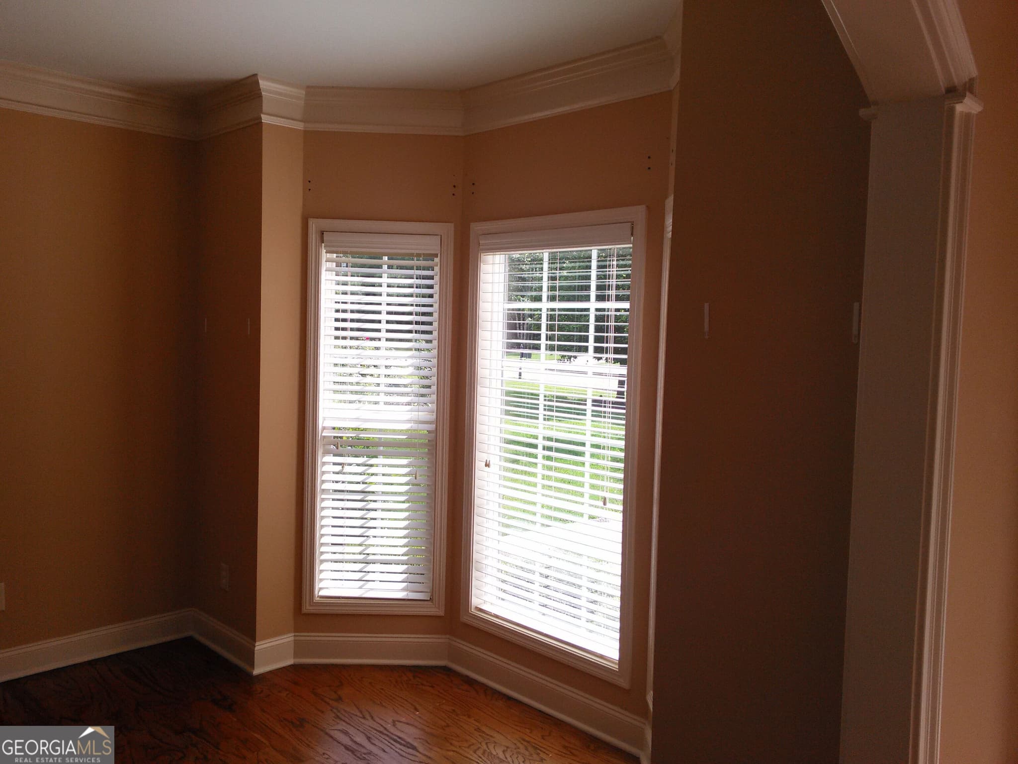 6 bedroom, 4.5 bathroom, 4,474 sq ft single family residence for sale at 280 Langshire Drive, Mcdonough, GA 30253 — photo 7