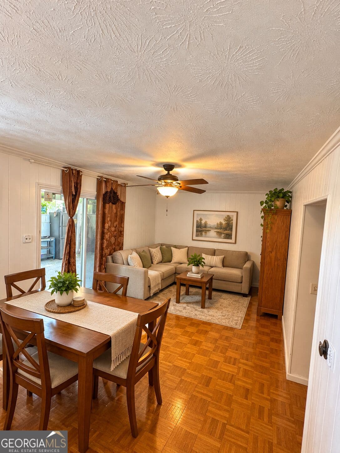 4 bedroom, 2 bathroom, 1,953 sq ft single family residence for sale at 4025 Seven Hills Trail, Stone Mountain, GA 30083 — photo 5