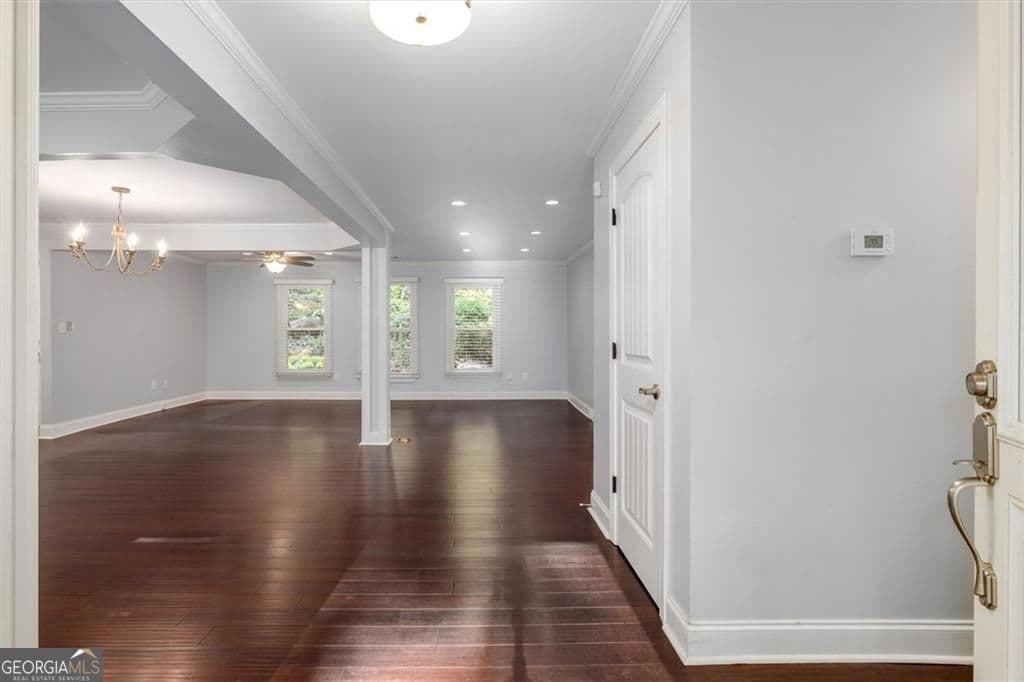 3 bedroom, 2 bathroom, 2,381 sq ft single family residence for sale at 2210 Rosser Place, Smoke Rise, GA 30087 — photo 10