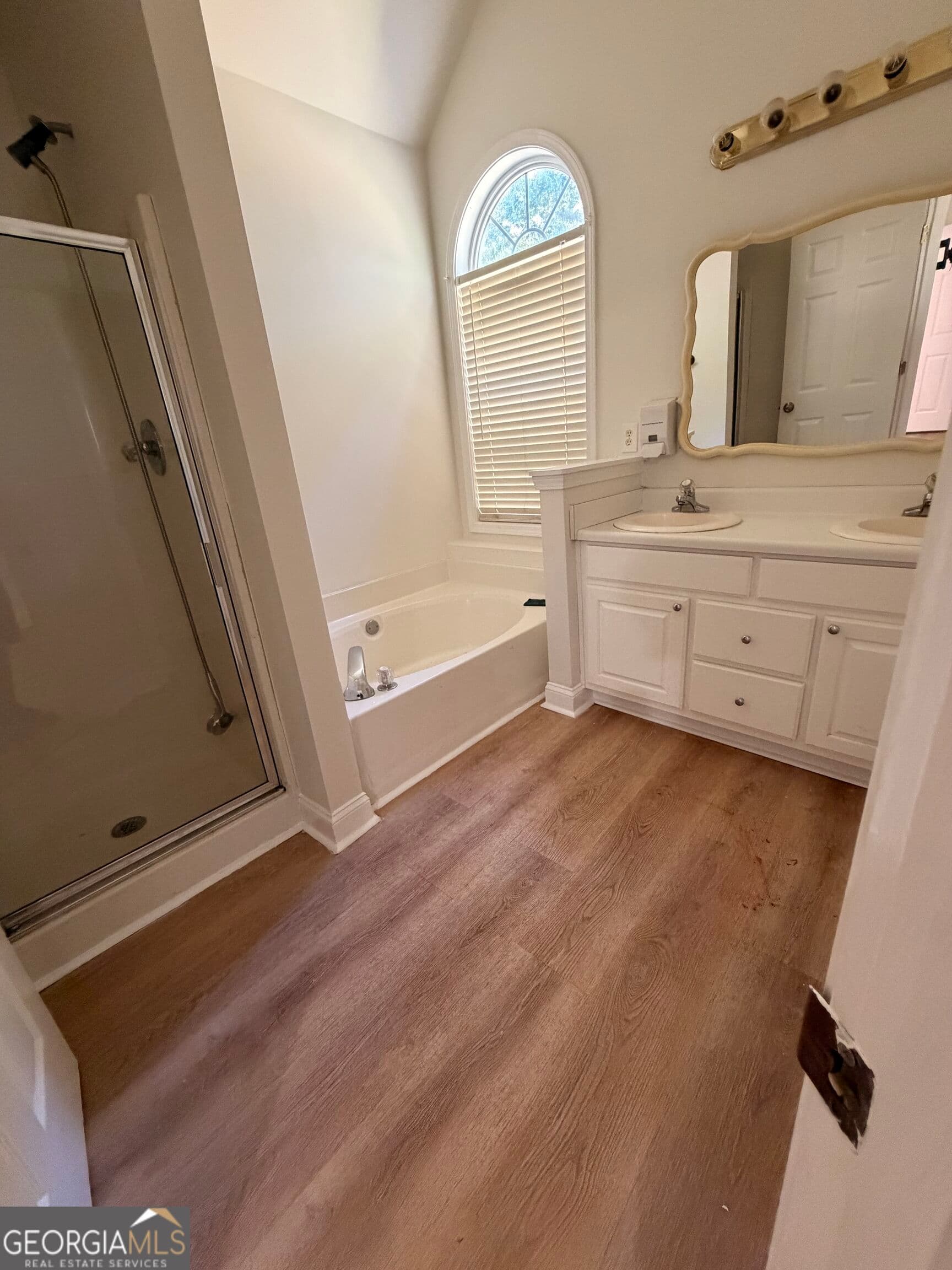 3 bedroom, 2 bathroom, 2,200 sq ft single family residence for rent at 1865 Old Mill Road, Cumming, GA 30040 for $2,200 a month — photo 7