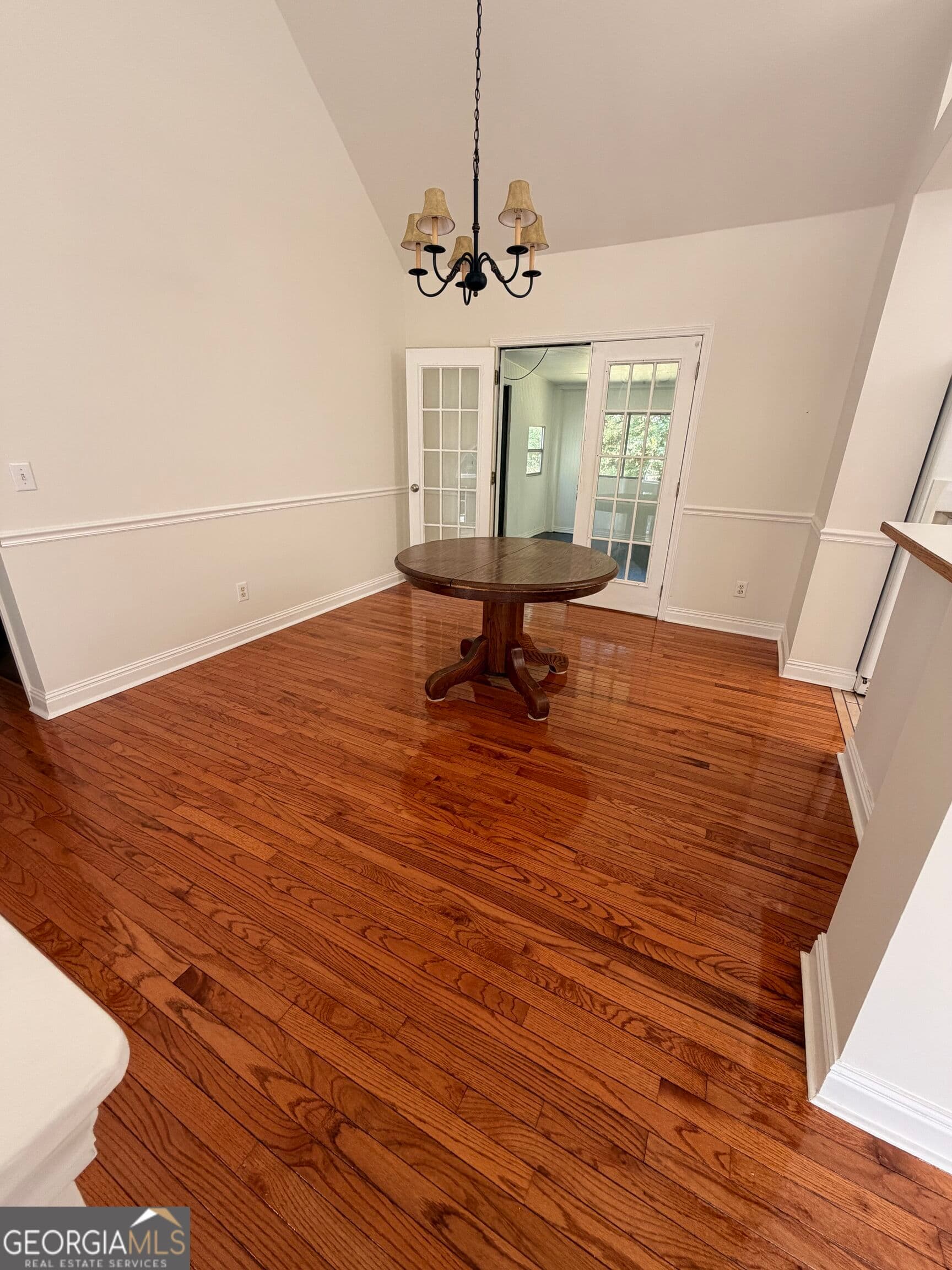 3 bedroom, 2 bathroom, 2,200 sq ft single family residence for rent at 1865 Old Mill Road, Cumming, GA 30040 for $2,200 a month — photo 5