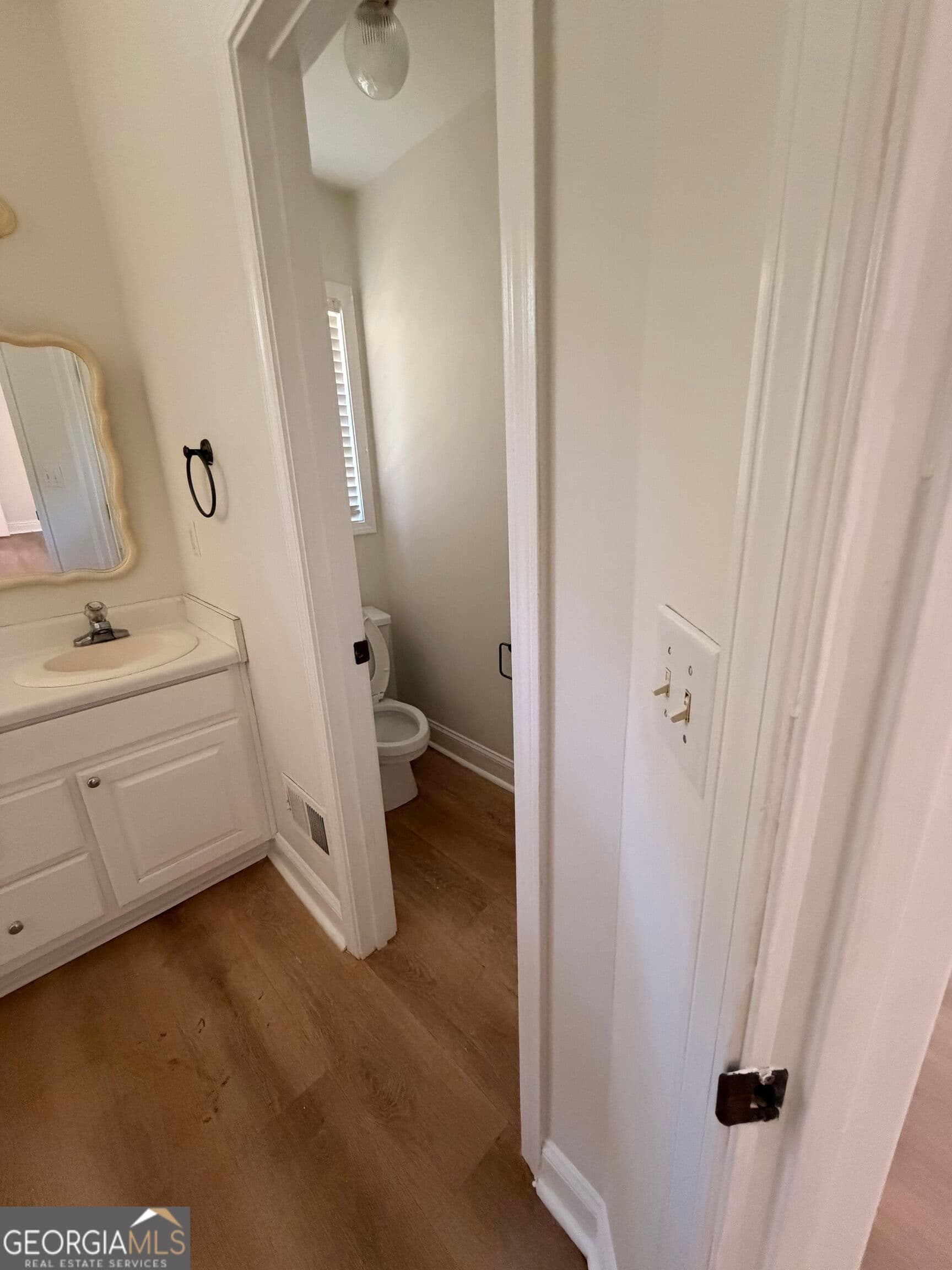 3 bedroom, 2 bathroom, 2,200 sq ft single family residence for rent at 1865 Old Mill Road, Cumming, GA 30040 for $2,200 a month — photo 8