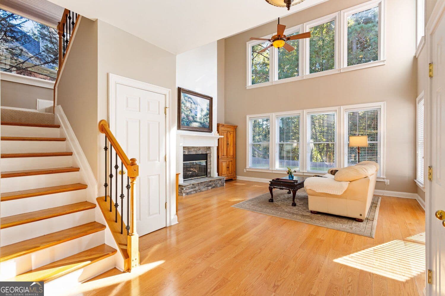 3 bedroom, 2.5 bathroom, 2,677 sq ft single family residence for sale at 3050 Montclair Circle, Smyrna, GA 30080 — photo 8