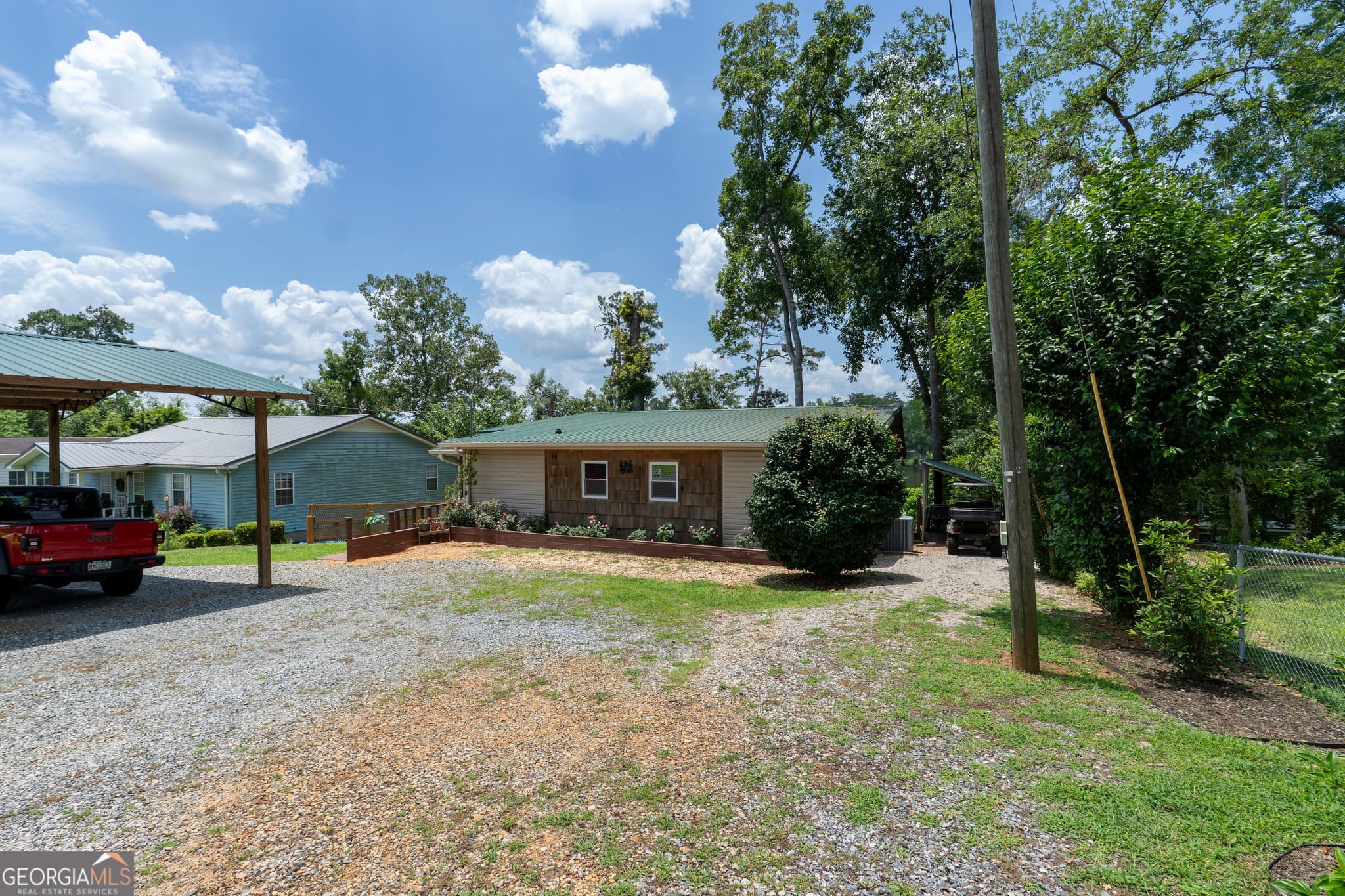 2 bedroom, 1 bathroom, 930 sq ft single family residence for sale at 884 S Lake Drive, East Dublin, GA 31027 — photo 5