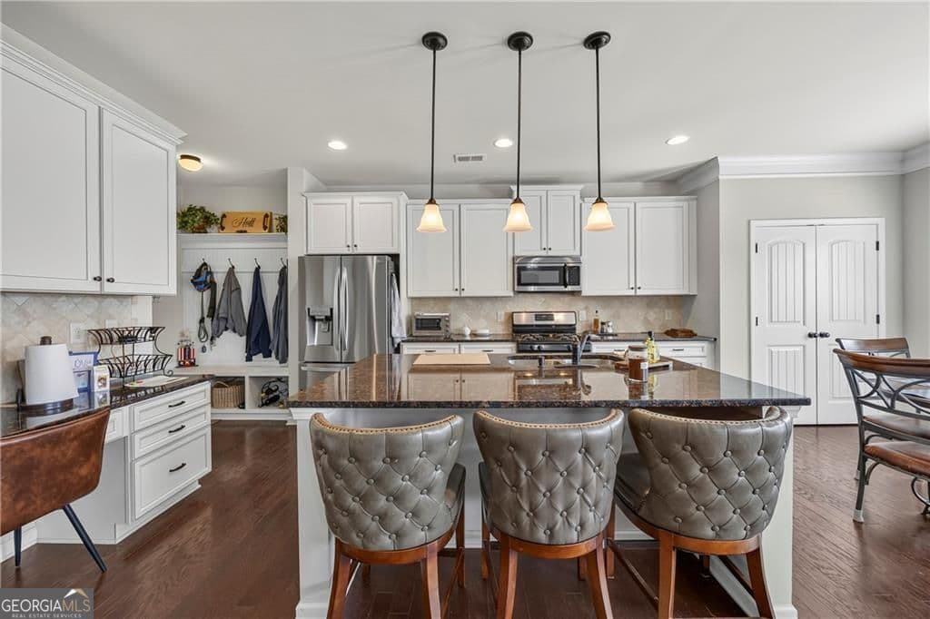 4 bedroom, 3 bathroom, 2,548 sq ft single family residence for sale at 120 Rainhill Station Drive, Dawsonville, GA 30534 — photo 5
