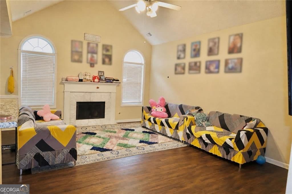 4 bedroom, 2 bathroom, 2,440 sq ft single family residence for sale at 876 Ashton Oak Circle, Stone Mountain, GA 30083 — photo 7