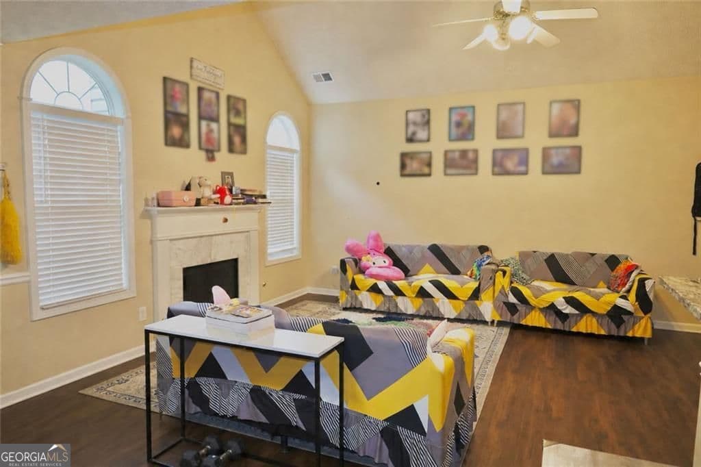 4 bedroom, 2 bathroom, 2,440 sq ft single family residence for sale at 876 Ashton Oak Circle, Stone Mountain, GA 30083 — photo 8