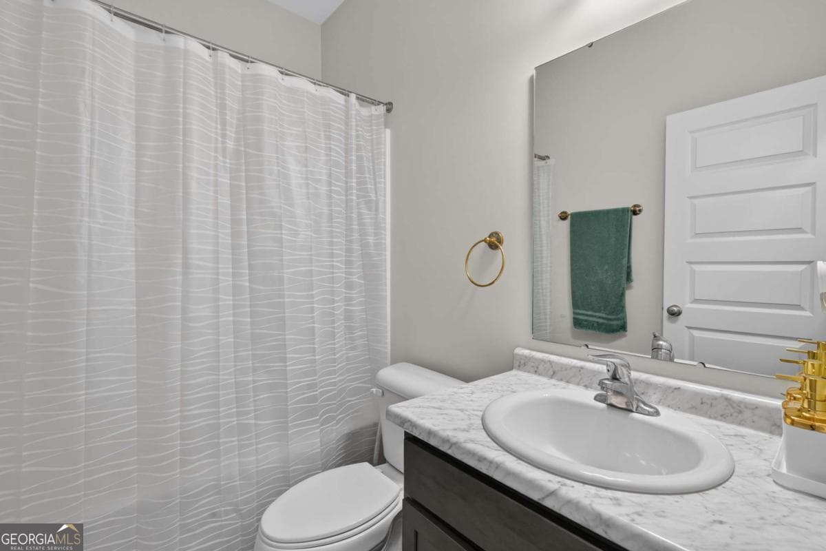 5 bedroom, 3 bathroom, 2,360 sq ft single family residence for sale at 235 Deerfield Drive, Ludowici, GA 31316 — photo 7