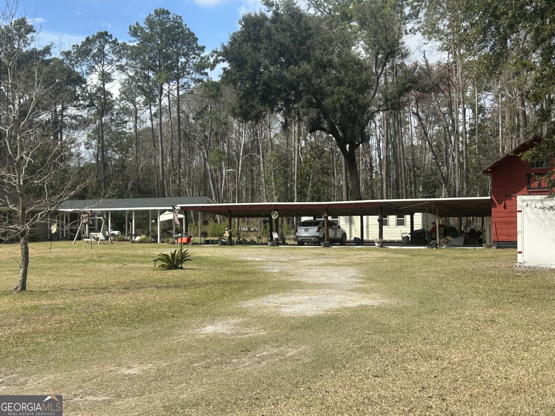 4 bedroom, 2 bathroom, 2,549 sq ft manufactured home,single family residence for sale at 5475-5485 McCall Road, Rincon, GA 31326 — photo 3
