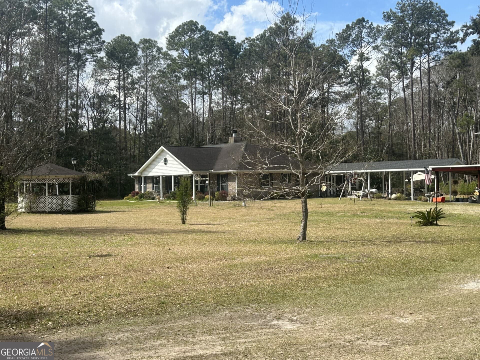 4 bedroom, 2 bathroom, 2,549 sq ft manufactured home,single family residence for sale at 5475-5485 McCall Road, Rincon, GA 31326 — photo 4