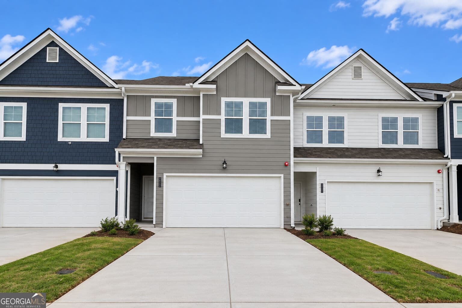 3 bedroom, 2.5 bathroom, 1,695 sq ft townhouse for sale at 9412 Maple Grove Lane LOT 45, Jonesboro, GA 30238 — photo 1 of 31