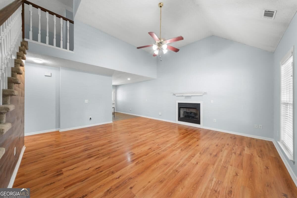 3 bedroom, 2 bathroom, 1,649 sq ft single family residence for sale at 903 Travis Drive, Statesboro, GA 30461 — photo 2