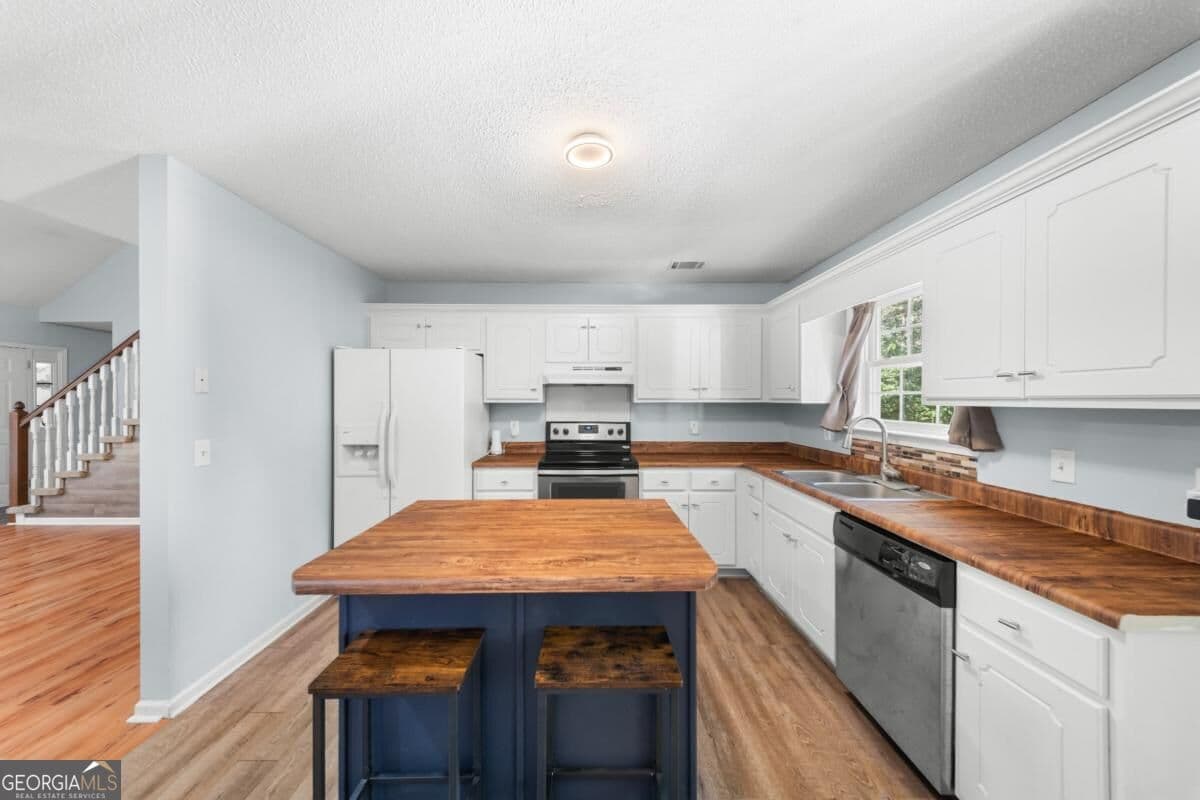 3 bedroom, 2 bathroom, 1,649 sq ft single family residence for sale at 903 Travis Drive, Statesboro, GA 30461 — photo 6