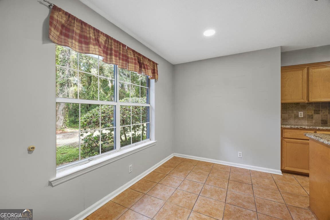 3 bedroom, 2 bathroom, 2,023 sq ft single family residence for sale at 311 Lochland Place, Brunswick, GA 31525 — photo 7