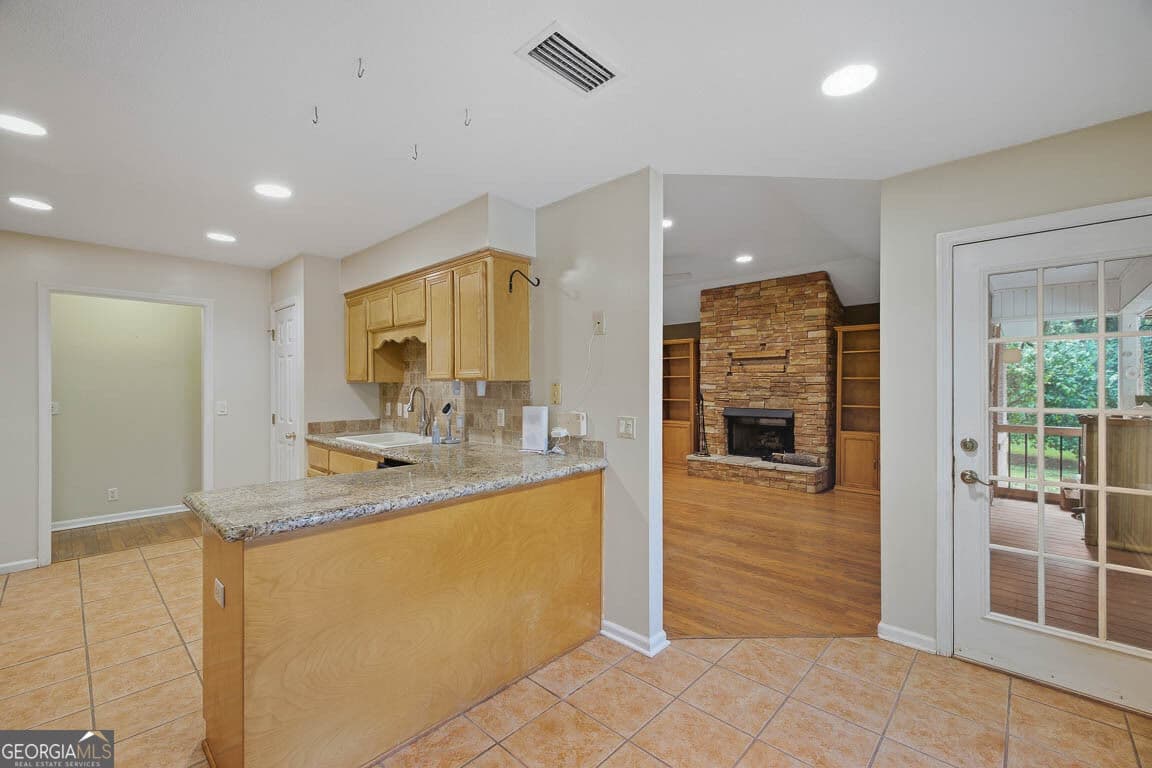 3 bedroom, 2 bathroom, 2,023 sq ft single family residence for sale at 311 Lochland Place, Brunswick, GA 31525 — photo 9