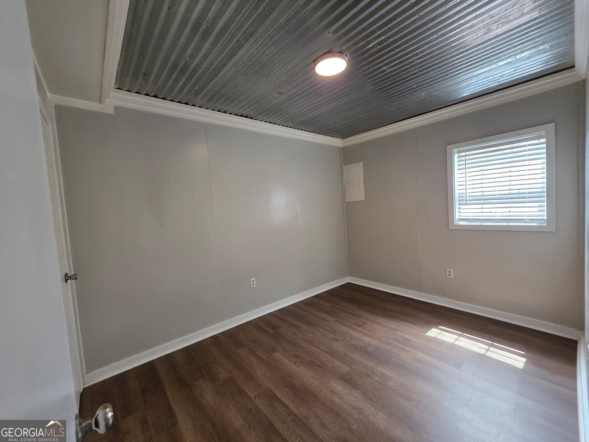 2 bedroom, 1 bathroom apartment for rent at 111 Hill Street 6, Mcintyre, GA 31054 for $800 a month — photo 6