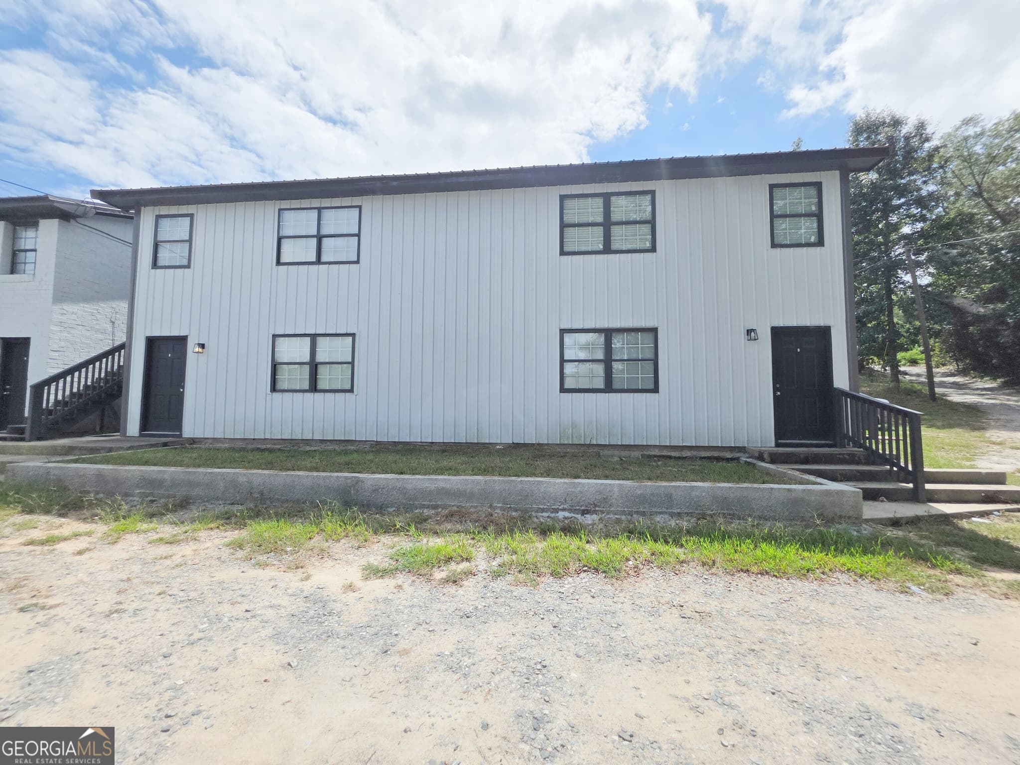 2 bedroom, 1 bathroom apartment for rent at 111 Hill Street 6, Mcintyre, GA 31054 for $800 a month — photo 1 of 6