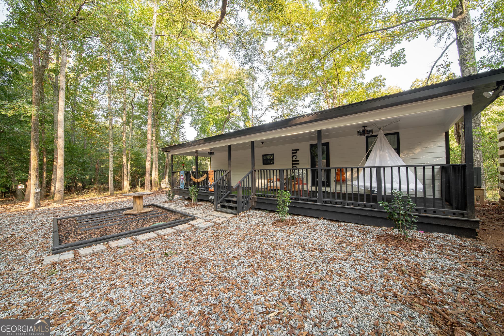 2 bedroom, 1 bathroom, 978 sq ft single family residence for sale at 265 Dollar Road, Hamilton, GA 31811 — photo 8
