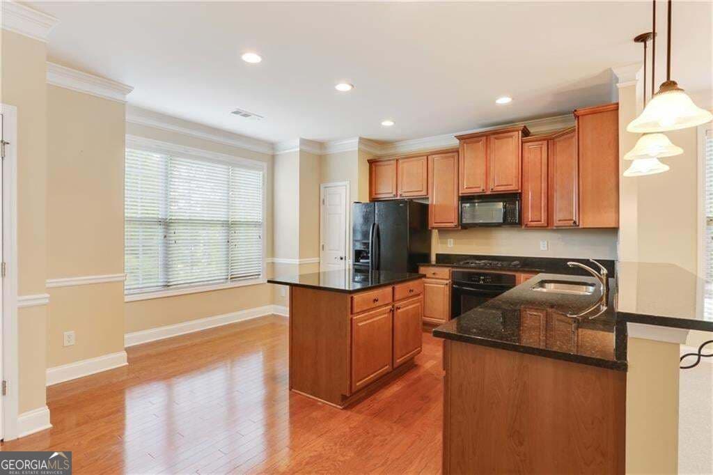 3 bedroom, 3.5 bathroom, 2,190 sq ft townhouse for rent at 5060 Windcrest Lane, Alpharetta, GA 30022 for $2,600 a month — photo 6